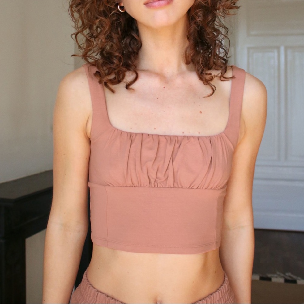 Aritzia Wilfred free orbit tank